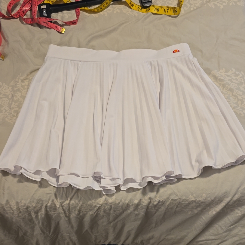 Ellesse White Skater Skirt